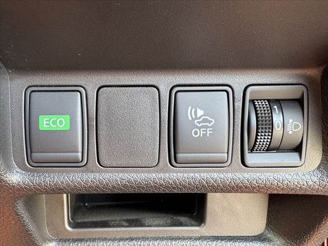 NISSAN X-TRAIL HYBRID 4WD 2017 Image 31