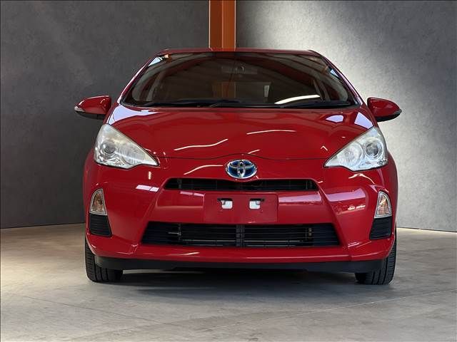 TOYOTA AQUA 2013 Image 31