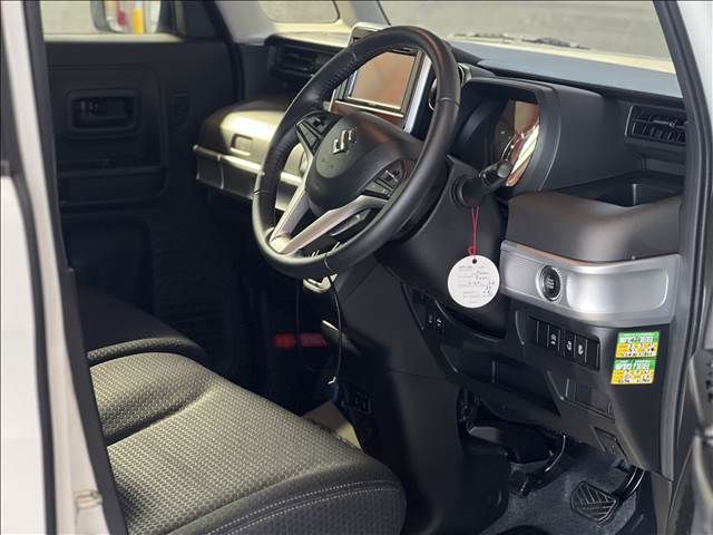 SUZUKI SPACIA GEAR 2023 Image 31