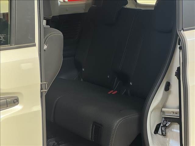 SUZUKI SPACIA GEAR 2023 Image 31