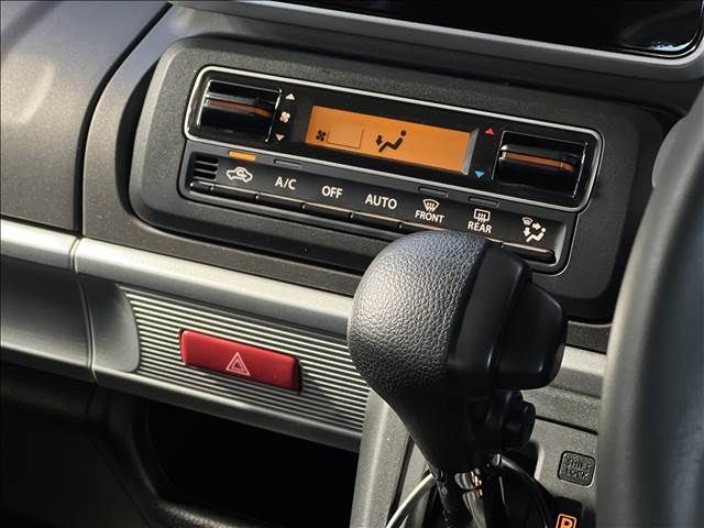 SUZUKI SPACIA GEAR 2023 Image 31