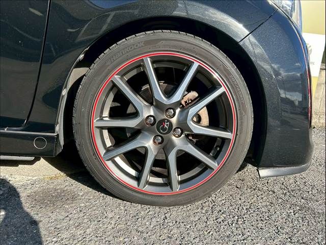 TOYOTA VITZ 2013 Image 31