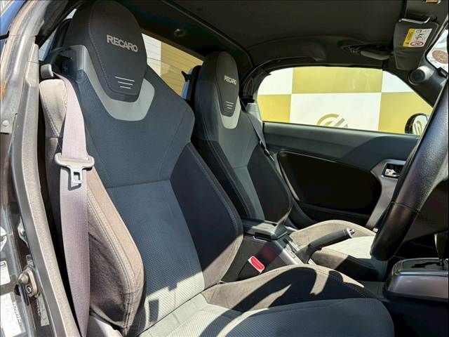 DAIHATSU COPEN 2017 Image 31