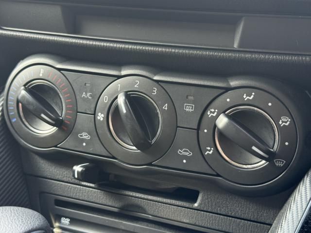 MAZDA DEMIO 4WD 2018 Image 31