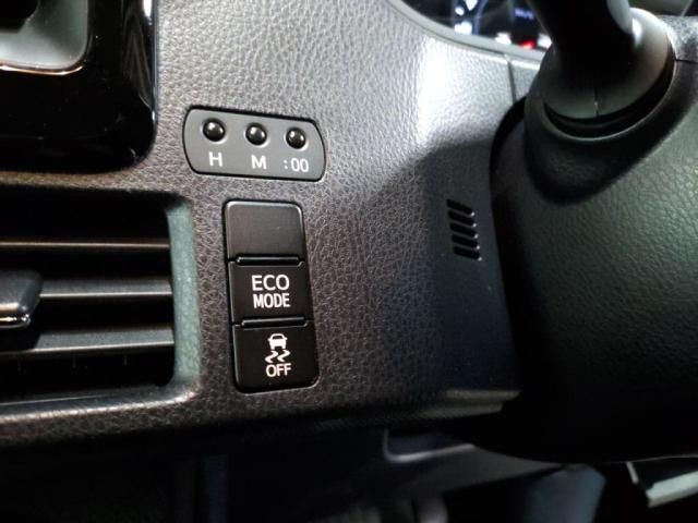 TOYOTA NOAH 2016 Image 31