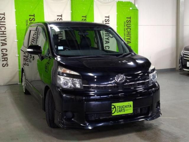 TOYOTA VOXY 2011 Image 31