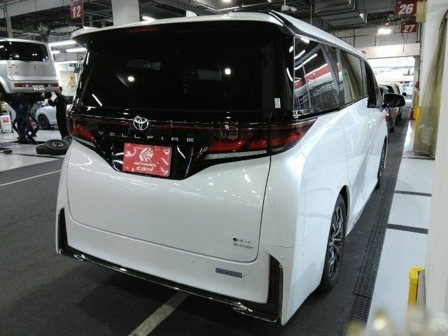 TOYOTA VELLFIRE 4WD 2025 Image 31