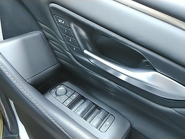 TOYOTA VELLFIRE 4WD 2025 Image 31