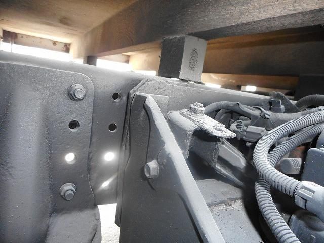 MITSUBISHI CANTER 2011 Image 31