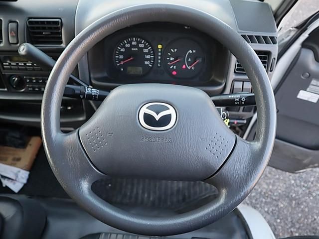 MAZDA BONGO TRUCK 2WD 2016 Image 31