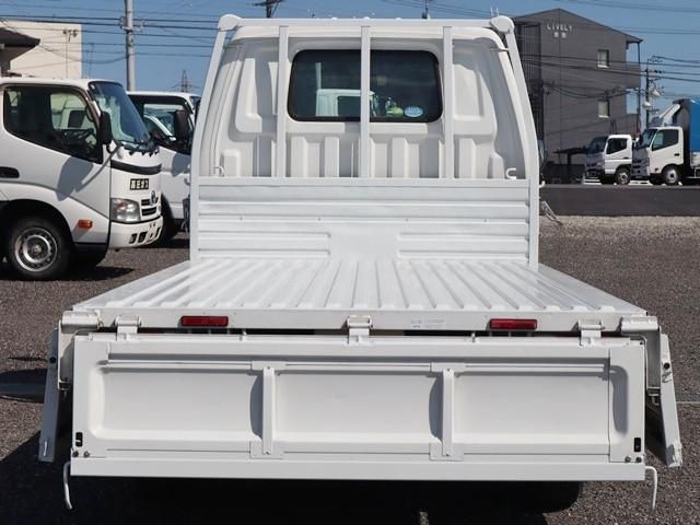 MAZDA BONGO TRUCK 2WD 2016 Image 31