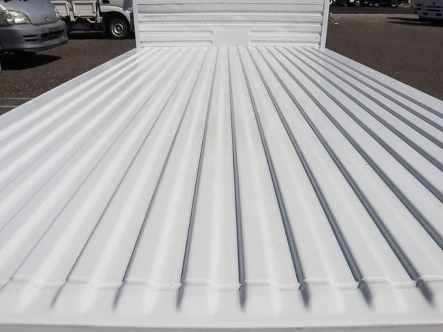 MAZDA BONGO TRUCK 2WD 2016 Image 31