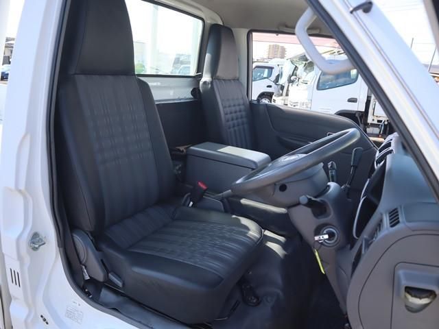 MAZDA BONGO TRUCK 2WD 2016 Image 31