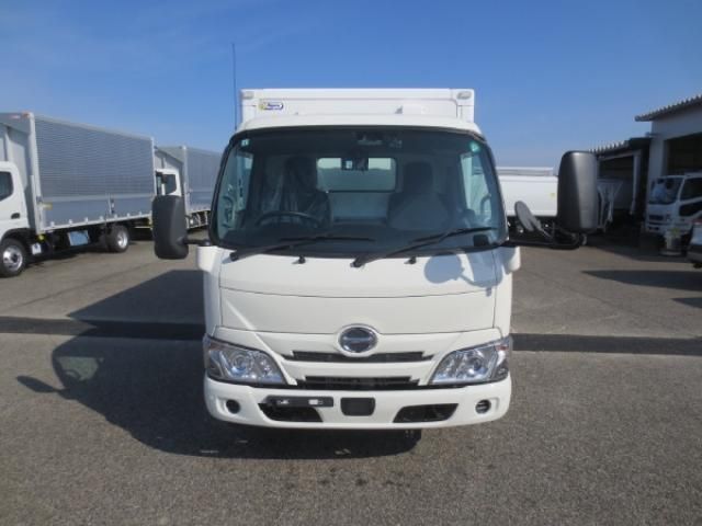HINO DUTRO 2023 Image 31