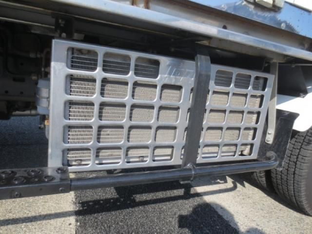 HINO DUTRO 2023 Image 31