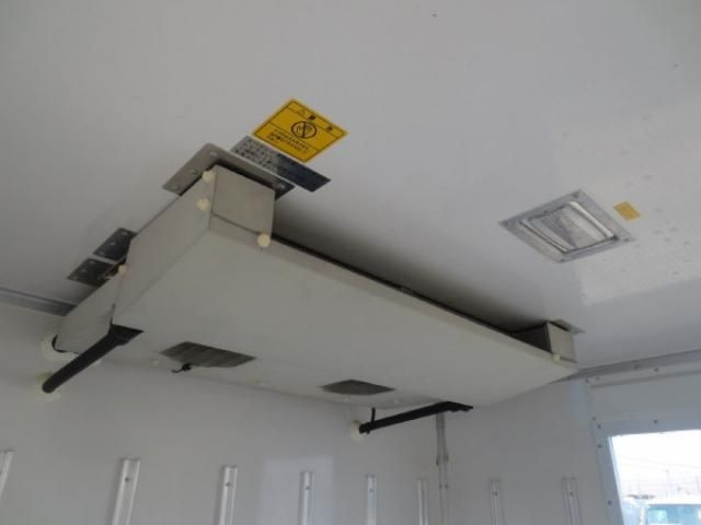 HINO DUTRO 2023 Image 31