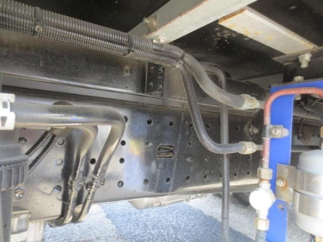 HINO DUTRO 2023 Image 31