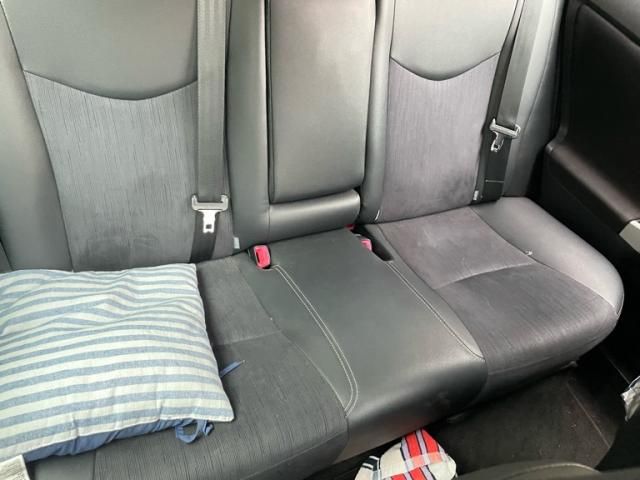TOYOTA PRIUS 2014 Image 31