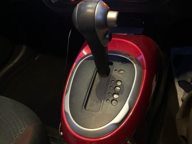 NISSAN JUKE 2014 Image 31