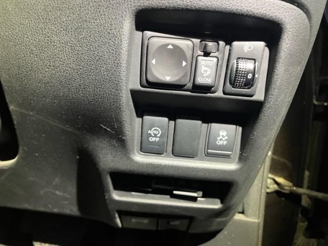 NISSAN JUKE 2014 Image 31