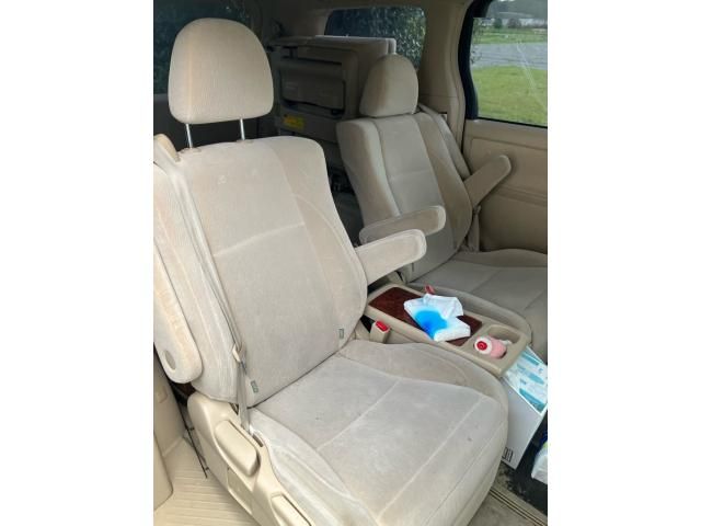 TOYOTA ALPHARD 2010 Image 31