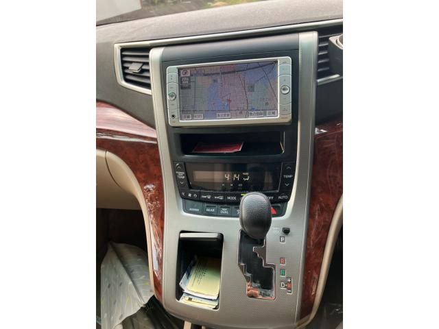 TOYOTA ALPHARD 2010 Image 31