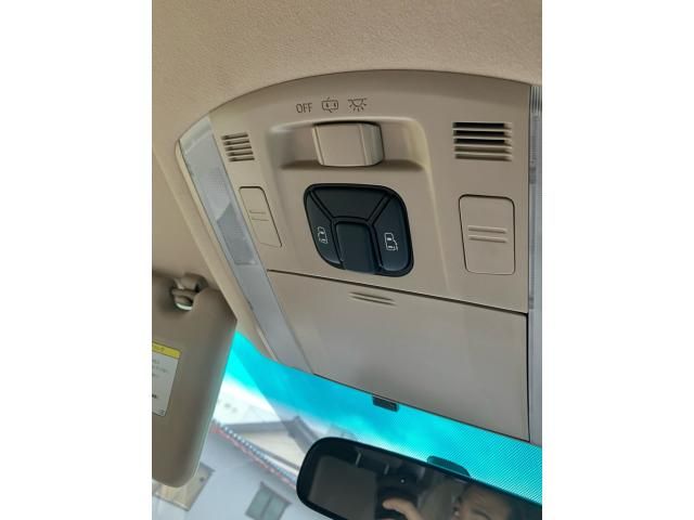 TOYOTA ALPHARD 2010 Image 31