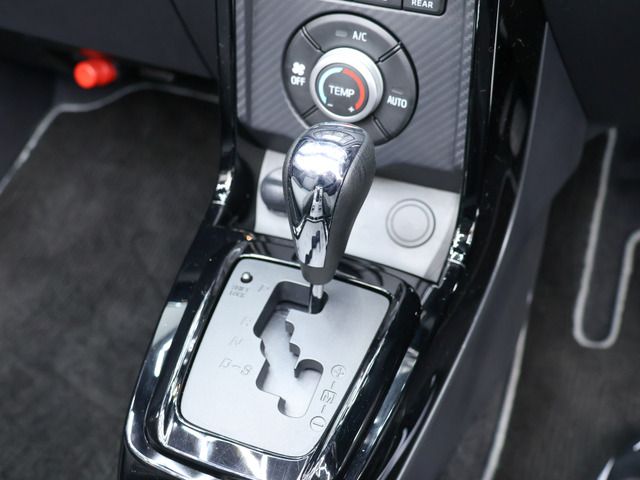 DAIHATSU COPEN 2024 Image 31