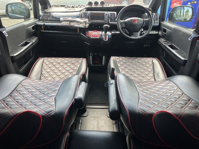 HONDA STEPWAGON SPADA 2010 Image 31