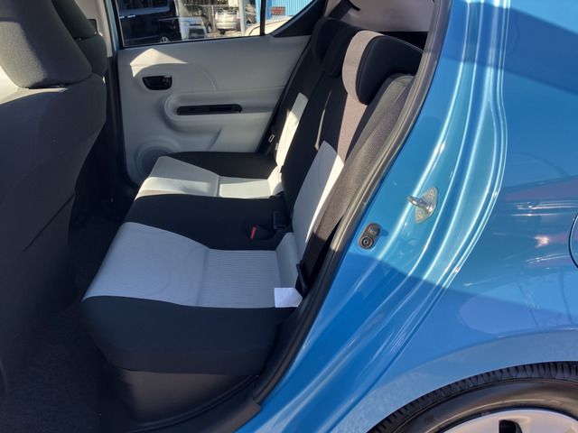 TOYOTA AQUA 2012 Image 31