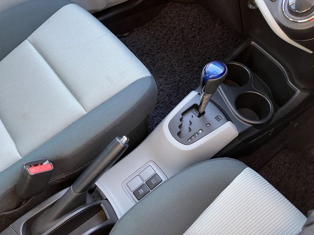 TOYOTA AQUA 2012 Image 31