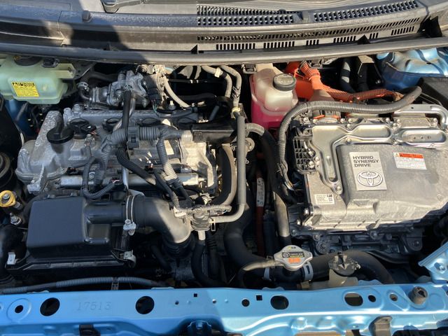 TOYOTA AQUA 2012 Image 31