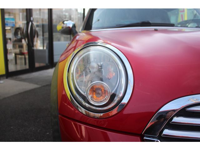 BMW MINI ONE 2011 Image 31