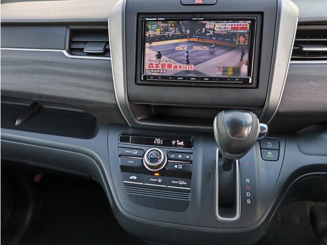 HONDA FREED PLUS 2016 Image 31