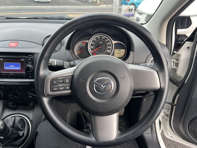 MAZDA DEMIO 2011 Image 31