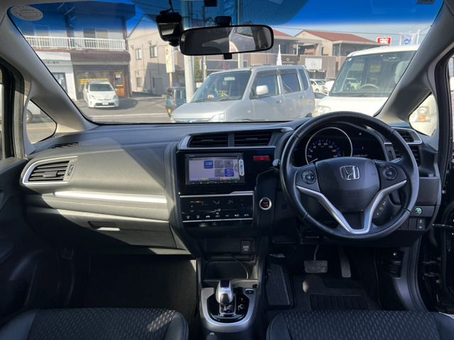 HONDA FIT HYBRID 2015 Image 31