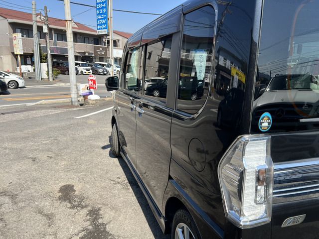 DAIHATSU TANTO CUSTOM 2015 Image 31