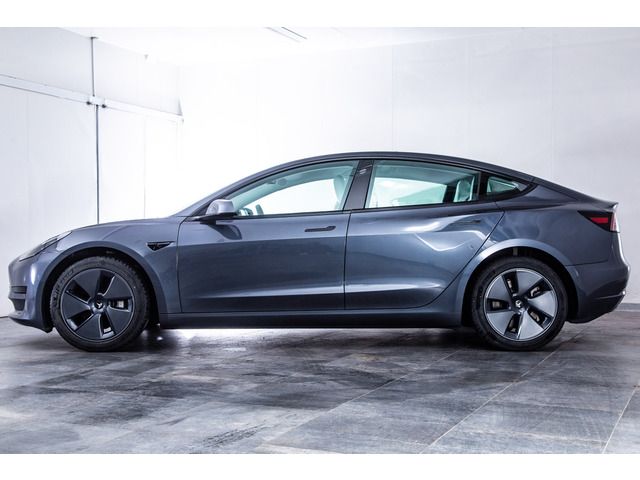 TESLA MODEL 3 2021 Image 31
