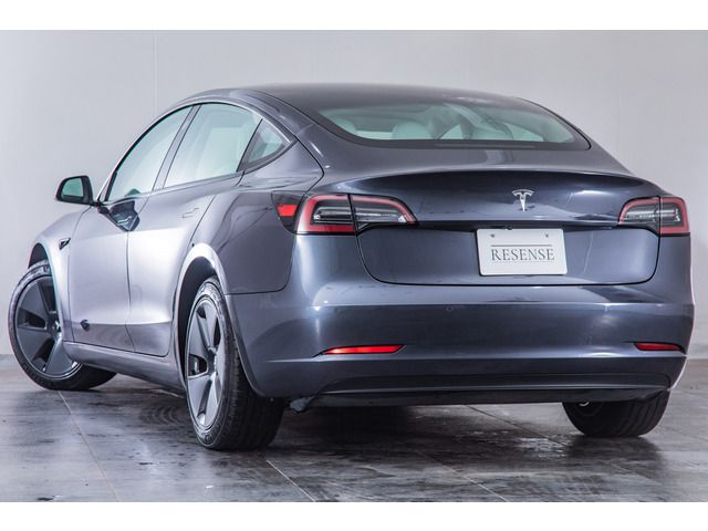 TESLA MODEL 3 2021 Image 31