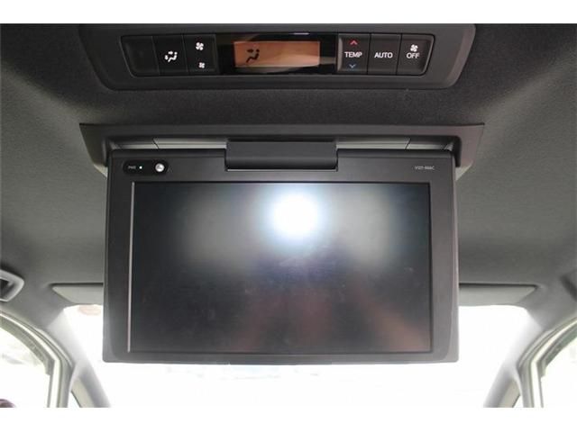 TOYOTA ESQUIRE HYBRID 2017 Image 31