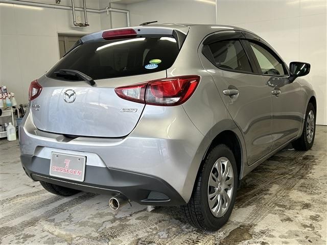 MAZDA DEMIO 4WD 2015 Image 31