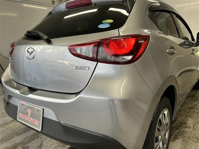 MAZDA DEMIO 4WD 2015 Image 31