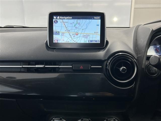 MAZDA DEMIO 4WD 2015 Image 31