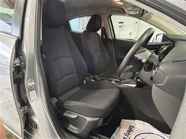 MAZDA DEMIO 4WD 2015 Image 31