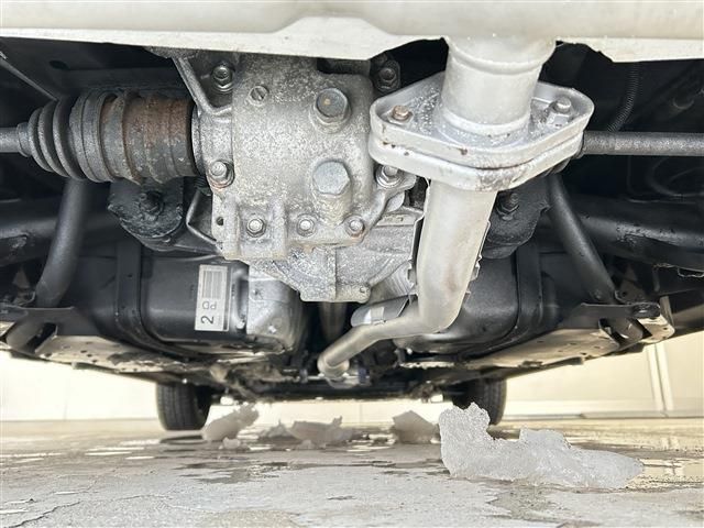 MAZDA DEMIO 4WD 2015 Image 31