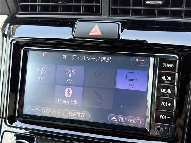 TOYOTA COROLLA FIELDER 2017 Image 31