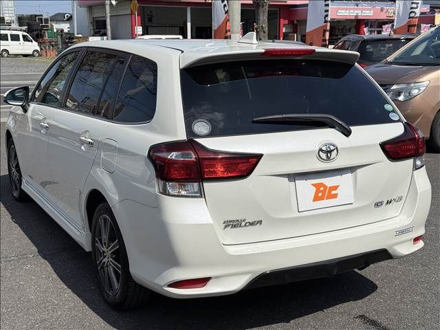 TOYOTA COROLLA FIELDER 2017 Image 31