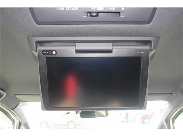 TOYOTA NOAH HYBRID 2017 Image 31