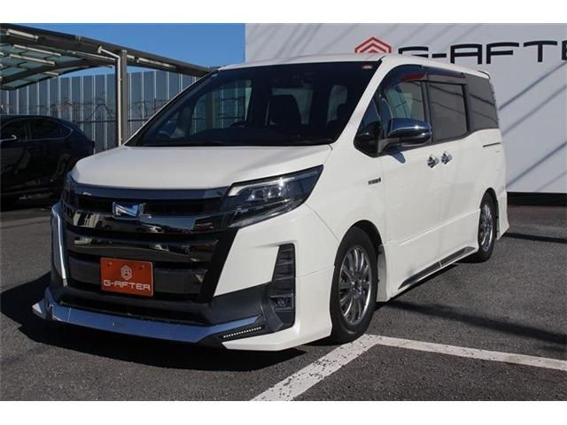 TOYOTA NOAH HYBRID 2017 Image 31