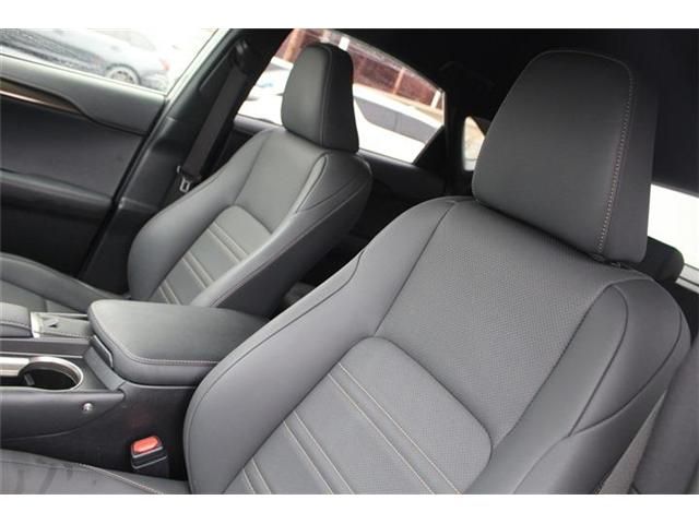 TOYOTA LEXUS NX300 2021 Image 31